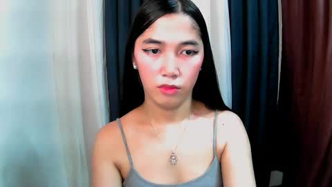 Snapshot of aria_fucks chatting on November 2025 05:18:02 AM ARIA online show from November 2025 05:18:02 AM