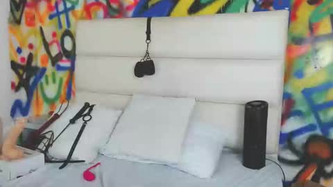 Snapshot of aria_martiin chatting on December 2024 05:32:01 PM aria online show from December 2024 05:32:01 PM