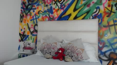 Snapshot of aria_martiin chatting on January 2025 11:26:02 AM aria online show from January 2025 11:26:02 AM