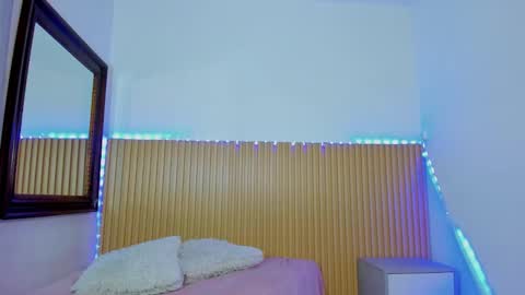 Aria Millers  online show from January 2026 11:01:02 AM