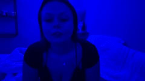 aria_rae08 online show from December 2025 12:18:01 AM