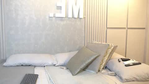 Snapshot of ariaa_isabell chatting on October 2025 01:56:01 PM Ariaa online show from October 2025 01:56:01 PM