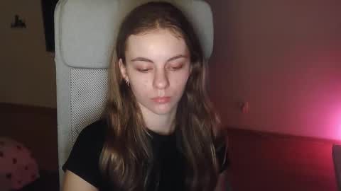 AriaCreazy online show from November 2025 09:47:01 PM