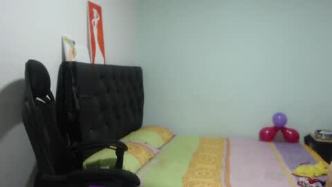 Snapshot of ariadna_6 chatting on May 2026 04:12:01 PM ...Ariana... online show from May 2026 04:12:01 PM