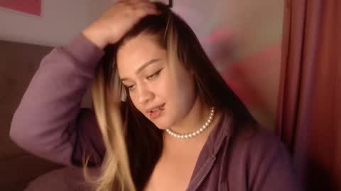 Ari online show from January 2025 06:03:02 AM