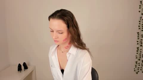 Ariadna online show from February 2026 02:02:02 PM