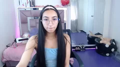 Snapshot of ariadnacappelletty_ chatting on January 2025 03:31:02 PM ariadnacappelletty online show from January 2025 03:31:02 PM