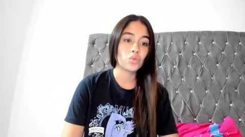 Aria Montgomery online show from January 2025 11:02:02 AM