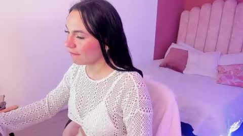 ariana__clauss online show from October 2025 07:20:02 AM