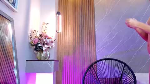 Ariana online show from March 2025 12:45:01 PM