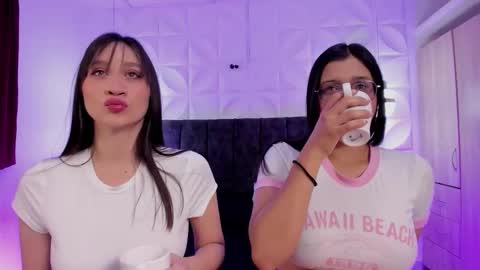 ariana_michel_ online show from November 2025 07:18:02 PM