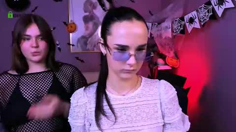 ariana_ross7 online show from October 2025 07:56:02 PM