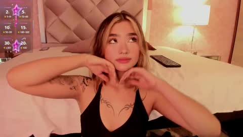 Ari online show from September 2025 03:22:01 AM