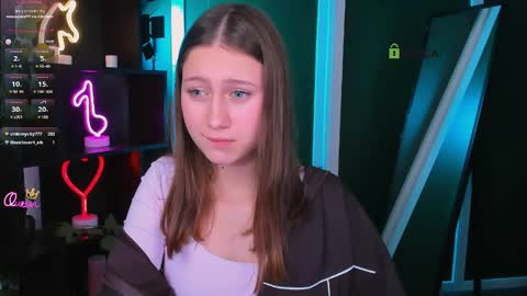 Snapshot of arianaa_cat chatting on April 2026 07:11:01 PM arianaa_cat online show from April 2026 07:11:01 PM