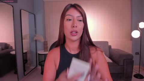 Snapshot of arianadumont chatting on May 2026 03:51:02 PM Ariana Dumont online show from May 2026 03:51:02 PM