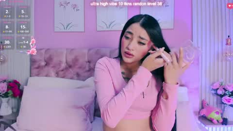 arianawest_ online show from May 2026 12:33:02 PM