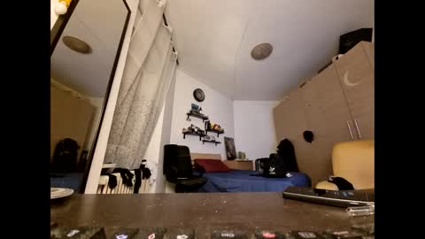 Banana online show from February 2025 06:33:01 PM