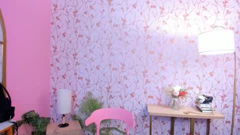 Arianna online show from September 2025 11:56:02 AM