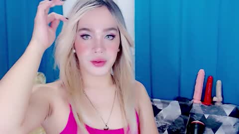 ARIANNE CUMS  online show from February 2026 10:14:02 PM