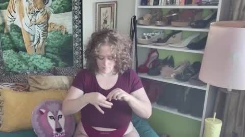 Snapshot of arielabai chatting on November 2025 04:06:02 PM Arielle Ari online show from November 2025 04:06:02 PM