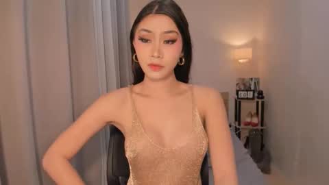 Snapshot of ariellaarida69 chatting on January 2026 11:13:01 AM MIRA GREYSON online show from January 2026 11:13:01 AM