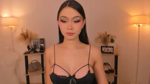 Snapshot of ariellaarida69 chatting on February 2026 11:25:02 AM MIRA GREYSON online show from February 2026 11:25:02 AM