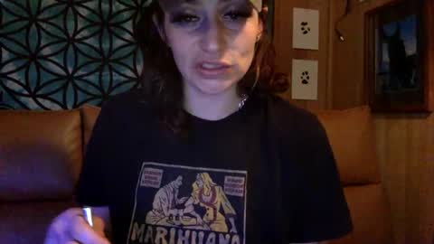 Snapshot of arielwyld chatting on January 2025 03:57:02 AM ariel colin when hes here online show from January 2025 03:57:02 AM
