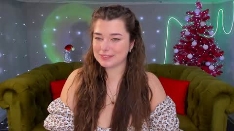 Snapshot of arigraynor chatting on December 2024 01:02:02 AM Ari online show from December 2024 01:02:02 AM