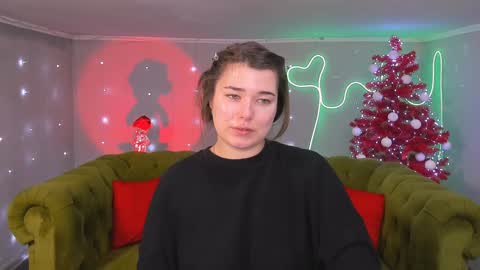 Snapshot of arigraynor chatting on January 2025 09:16:02 AM Ari online show from January 2025 09:16:02 AM