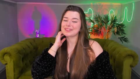 Snapshot of arigraynor chatting on February 2025 02:17:01 AM Ari online show from February 2025 02:17:01 AM