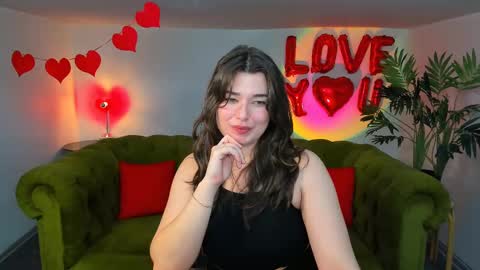 Snapshot of arigraynor chatting on March 2025 07:17:02 PM Ari online show from March 2025 07:17:02 PM