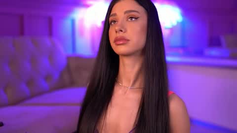 Snapshot of arinarhodes chatting on September 2025 05:49:01 PM Arina online show from September 2025 05:49:01 PM