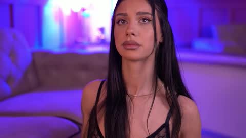 Snapshot of arinarhodes chatting on September 2025 05:17:01 PM Arina online show from September 2025 05:17:01 PM