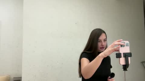 arivelle online show from November 2025 11:27:01 AM