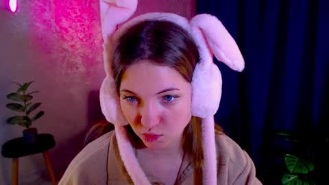 Arlana online show from December 2025 01:10:02 AM