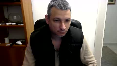 Snapshot of armorkill1986 chatting on November 2025 11:27:01 AM Armorkill online show from November 2025 11:27:01 AM