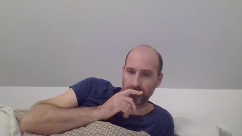Snapshot of arnaud502700 chatting on December 2024 06:45:02 AM arnaud502700 online show from December 2024 06:45:02 AM