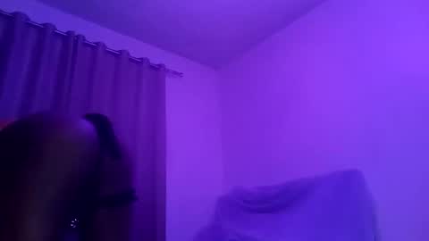 Snapshot of arombadacufofo chatting on March 2026 02:28:02 AM Cute Ass Princess online show from March 2026 02:28:02 AM