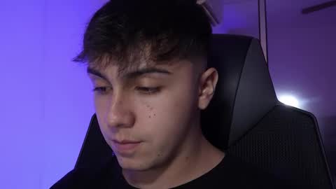 aron__cooper online show from October 2025 12:24:01 AM