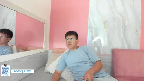 Alexa  Aron online show from February 2025 01:11:02 PM