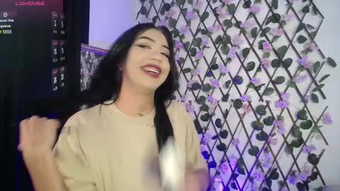 Snapshot of aron_gomez chatting on March 2025 02:47:02 AM aron online show from March 2025 02:47:02 AM