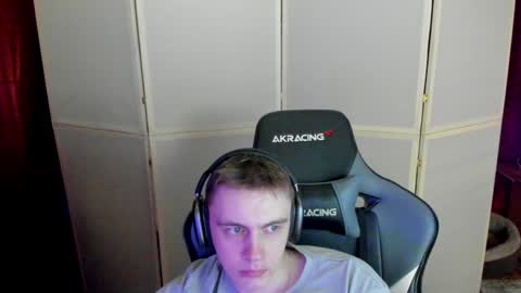 biggest penis  online show from December 2024 06:28:02 PM