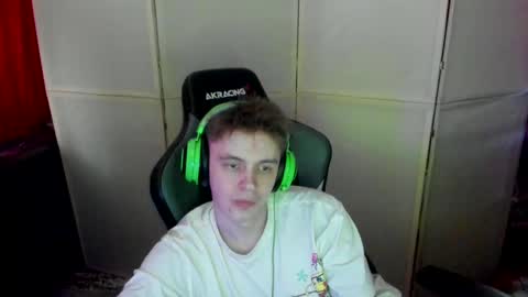 biggest penis  online show from February 2025 01:06:01 PM