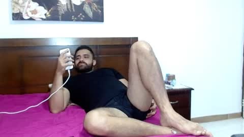 Snapshot of aronmiller404 chatting on October 2025 08:51:02 PM aronmiller online show from October 2025 08:51:02 PM