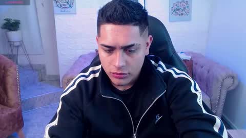 Aron online show from December 2025 03:11:01 AM