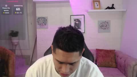 Aron online show from December 2025 03:12:03 AM