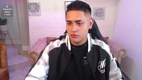 Aron online show from December 2025 03:13:02 AM