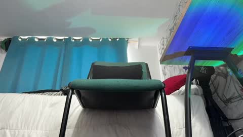   online show from January 2025 09:05:01 PM