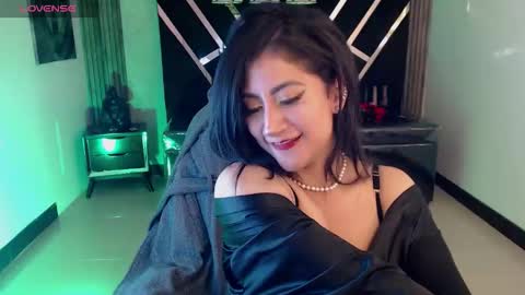 Snapshot of artemisa_ch1 chatting on November 2025 04:01:02 AM ARTEMISA online show from November 2025 04:01:02 AM