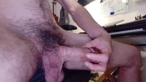 arthturvandalay online show from November 2025 10:54:01 PM